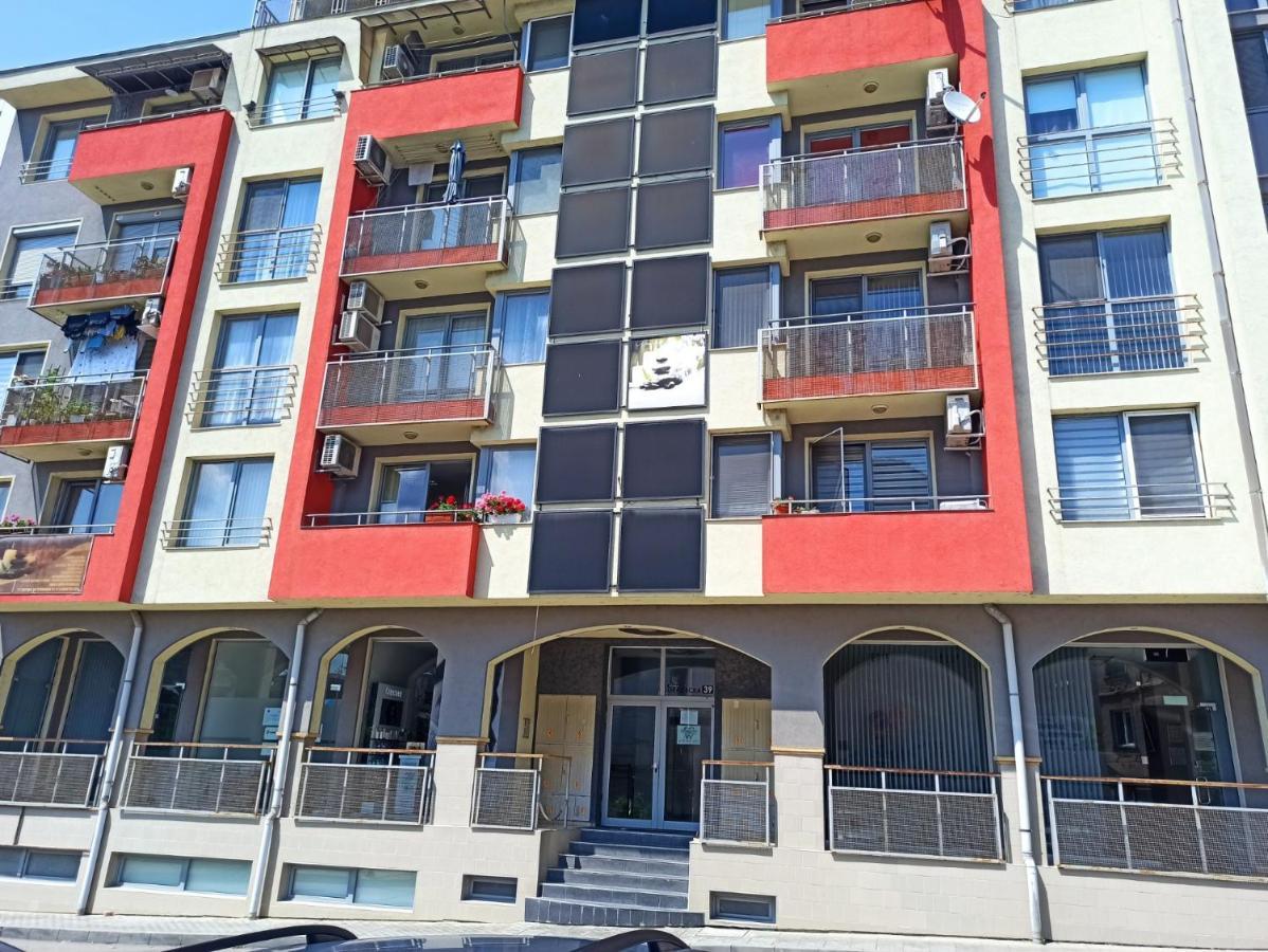 Gabrovo Relax Apartment Екстериор снимка