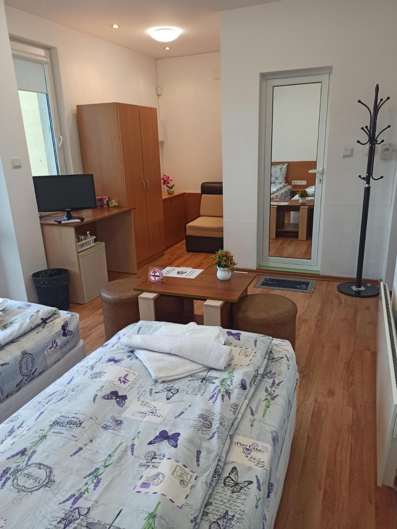 Gabrovo Relax Apartment Екстериор снимка