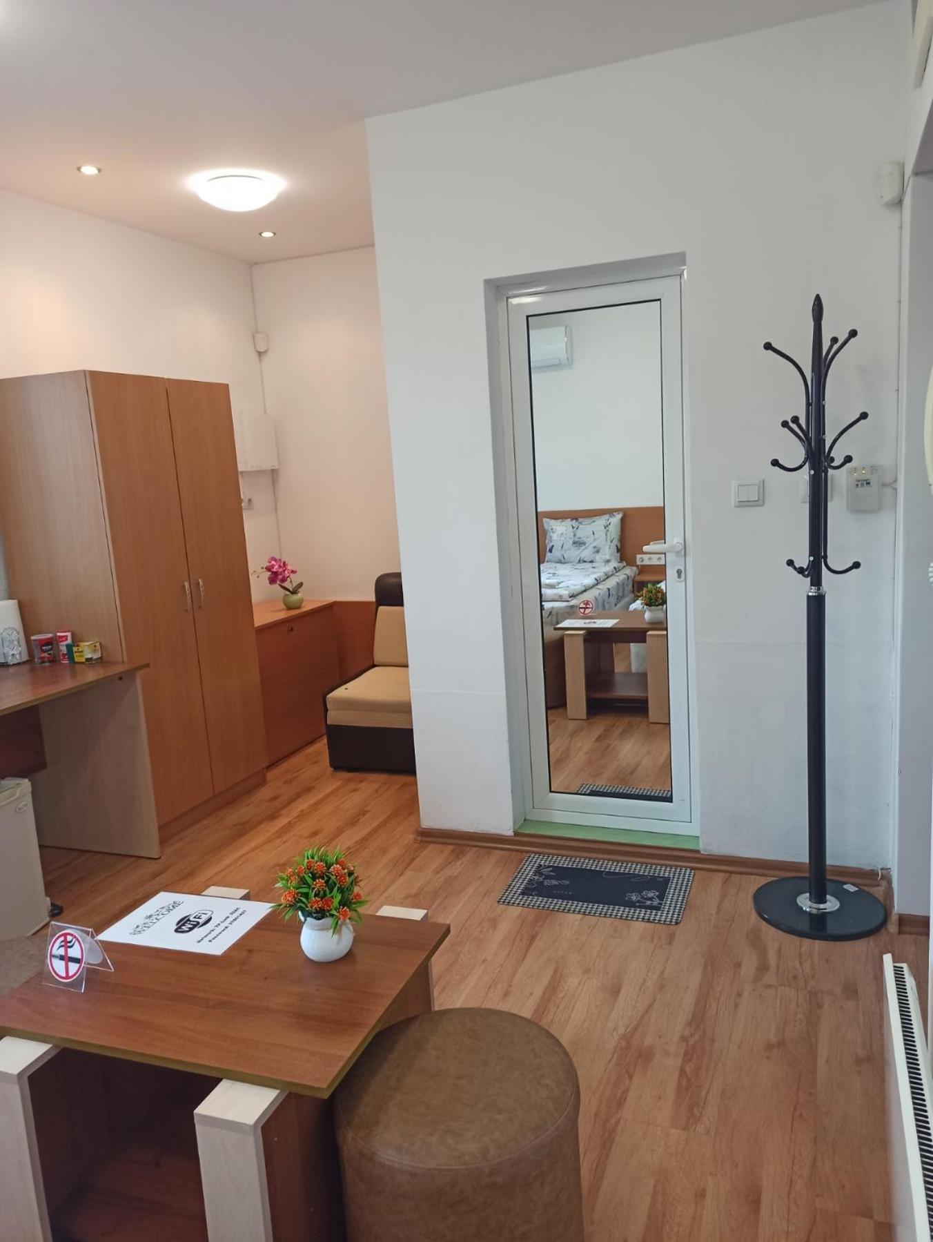 Gabrovo Relax Apartment Екстериор снимка